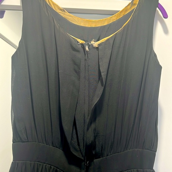 Vintage Miss Bonwit sheer black dress with feather bottom. Size 0 - Picture 5 of 8